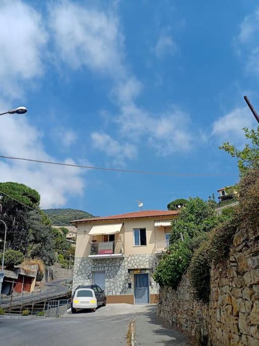 Vista Mare Casa Vacanze Ospedaletti Exterior foto
